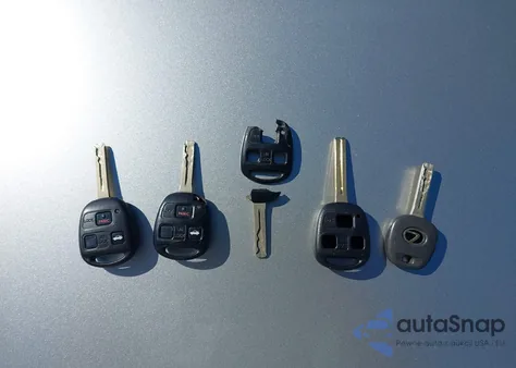 2004 Lexus Sc 430 z USA, uszkodzony, nr VIN JTHFN48Y940050803